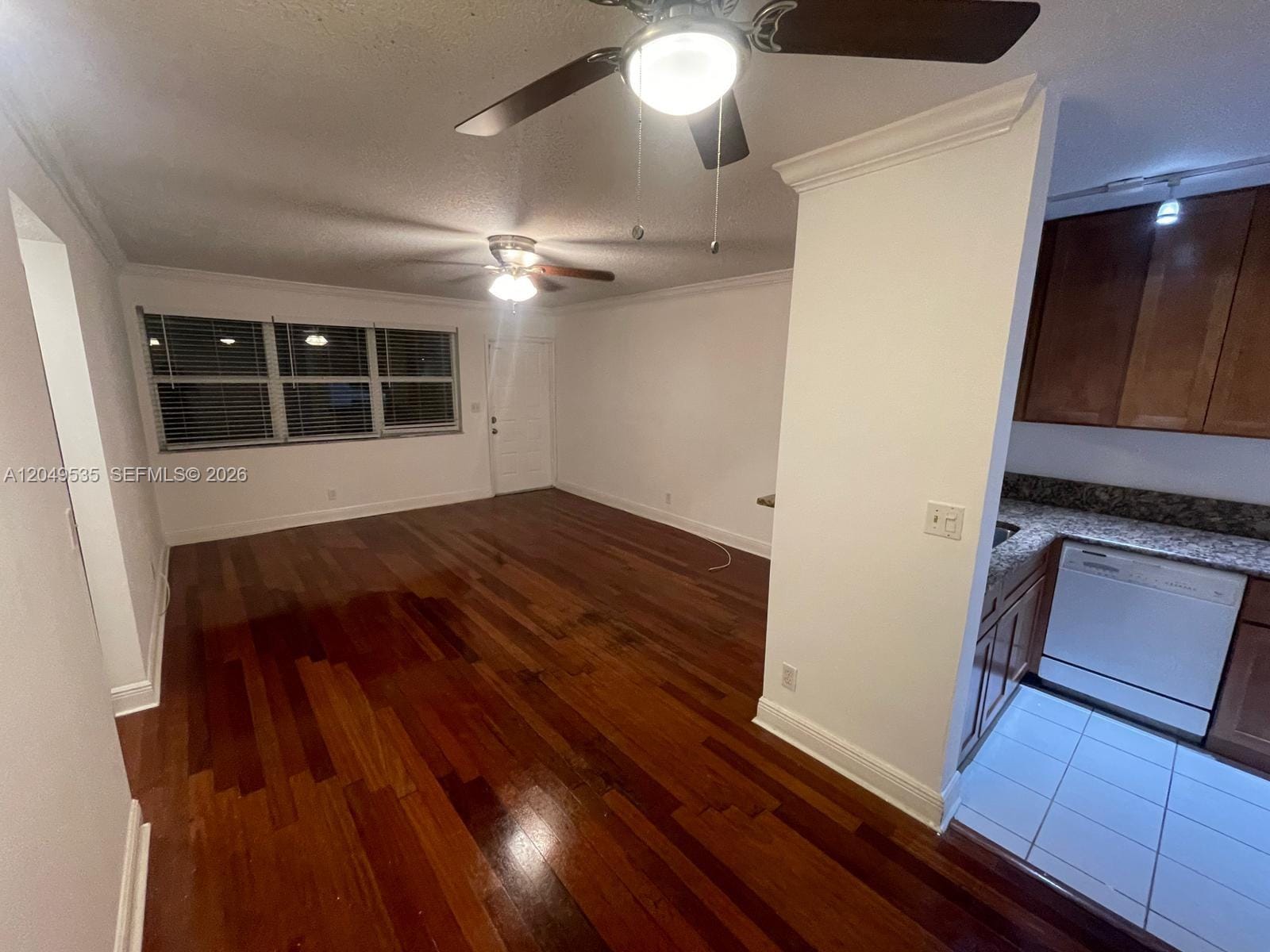 807 Twin Lakes Drive 32-G, Coral Springs, FL 33071 photo 4