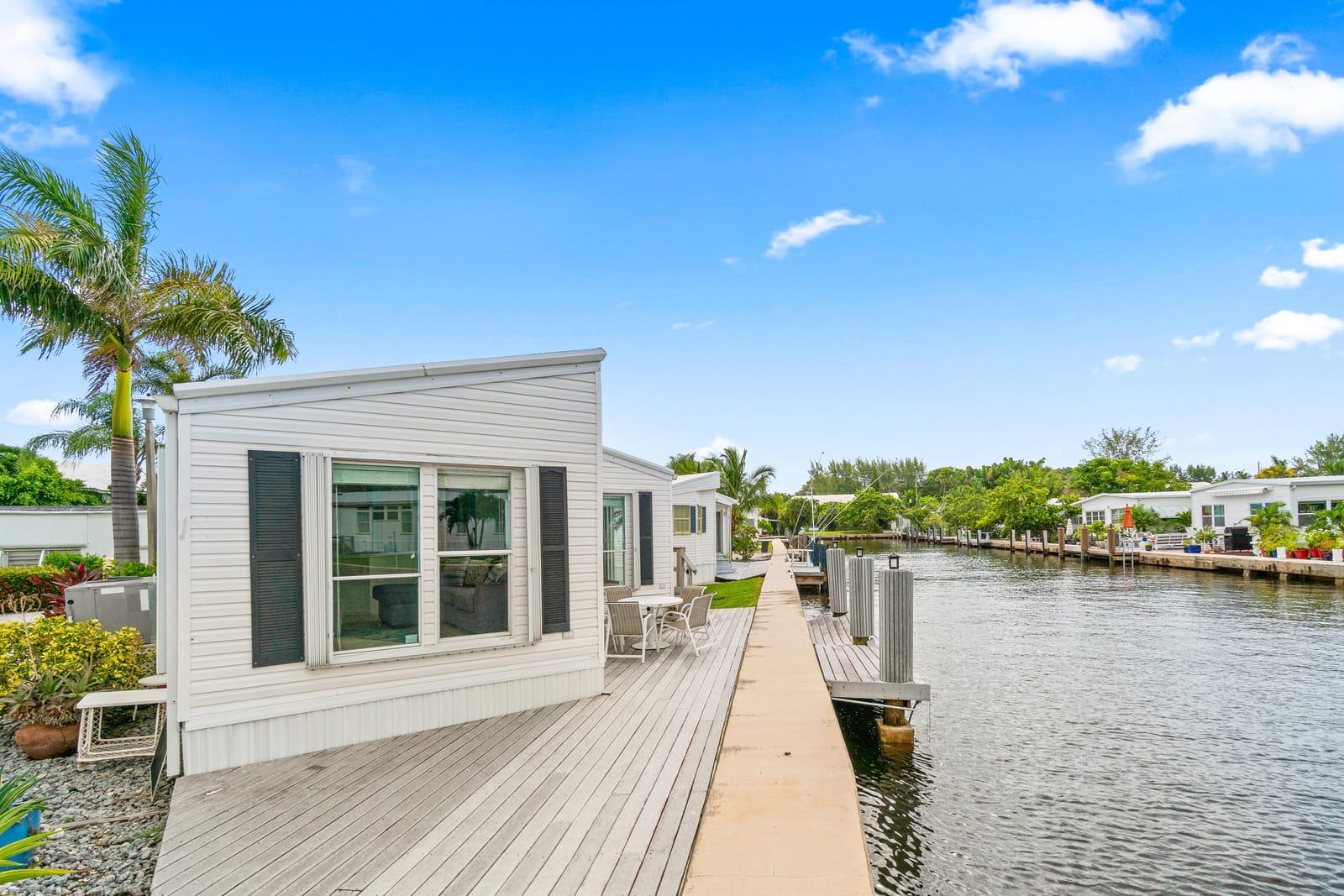 Pending home at 207 Mallard Drive U, Briny Breezes, FL 33435