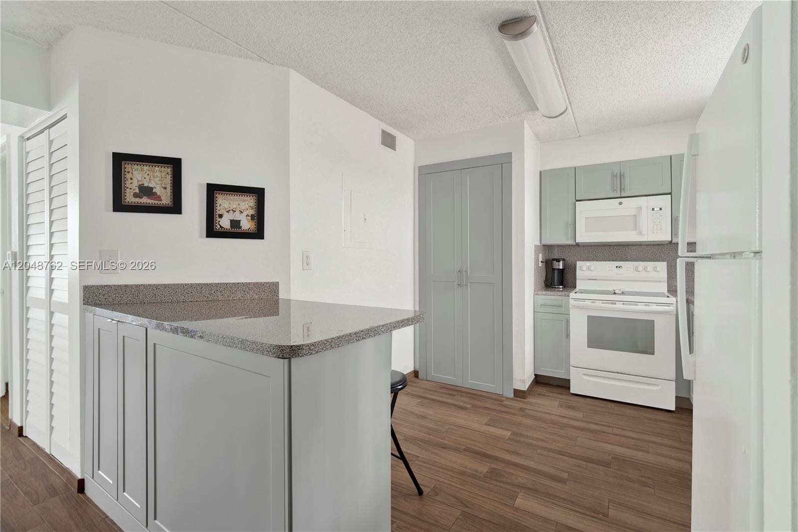 6195 NW 186th Street 113 — photo 2