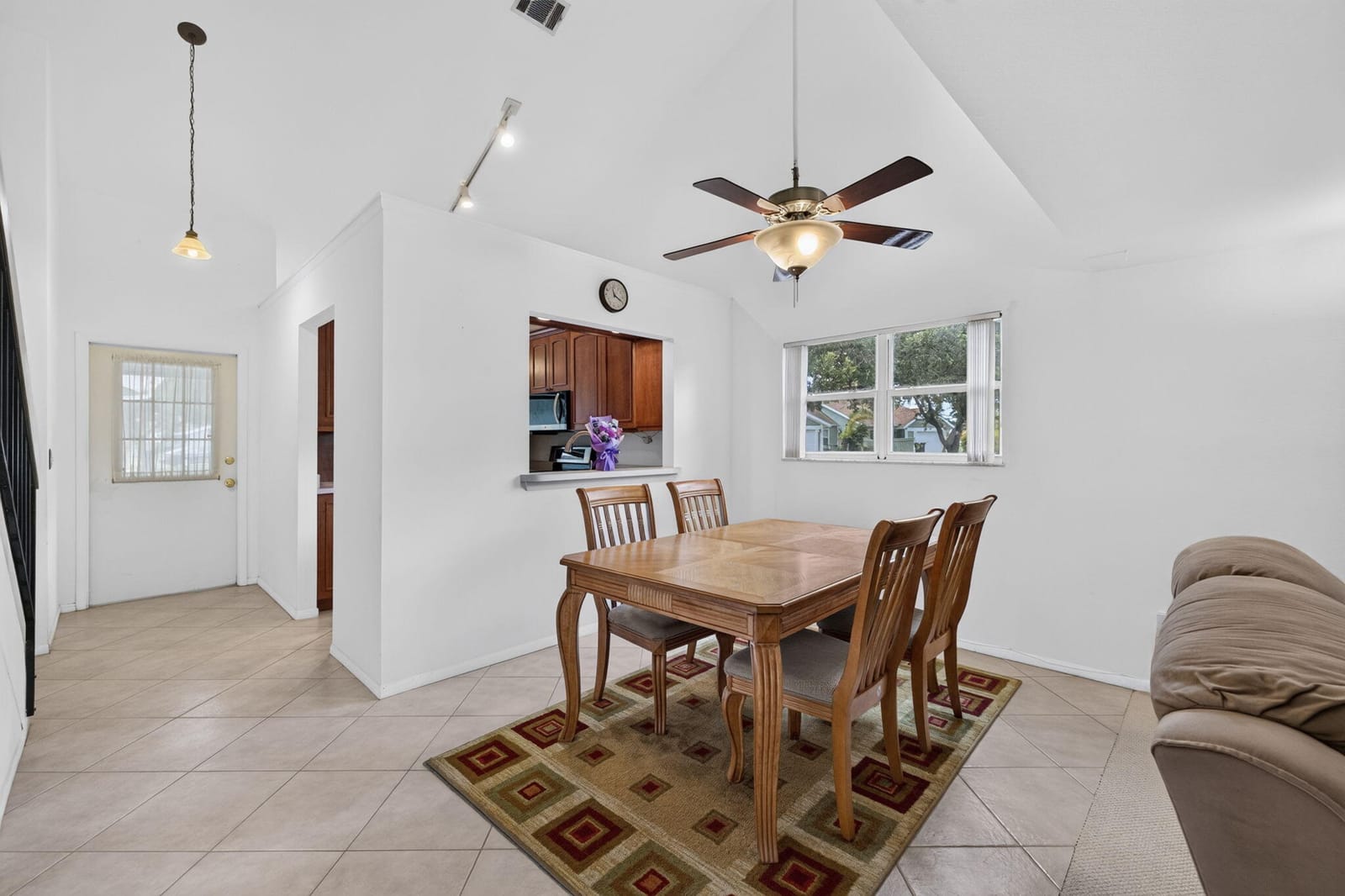 1474 SE Rivergreen Circle — photo 4