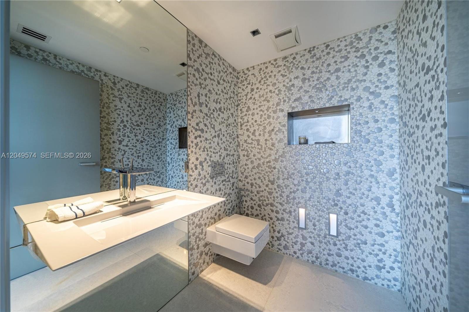 17121 Collins Avenue 4208 — photo 12