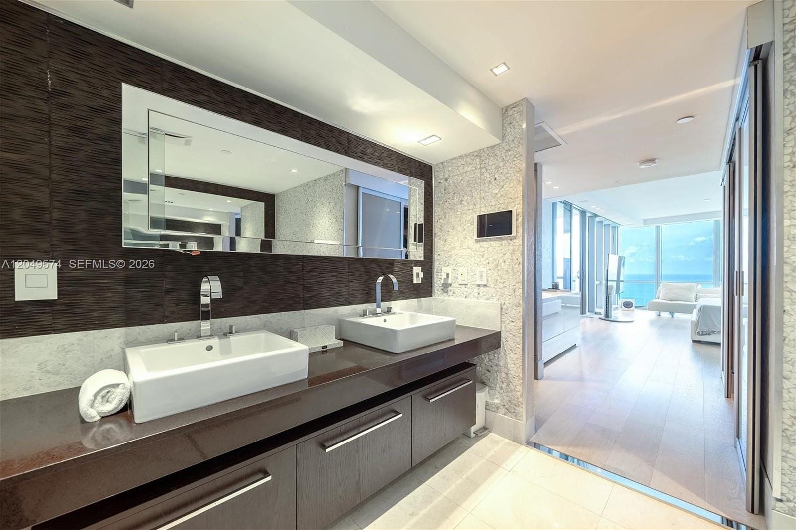 17121 Collins Avenue 4208, Sunny Isles Beach, FL 33160 photo 17