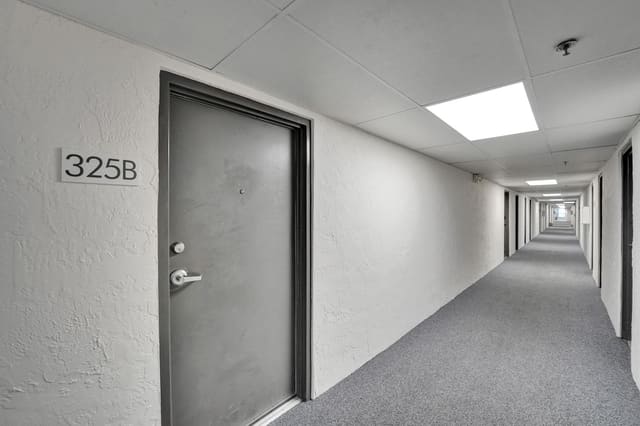 4025 N Federal Highway 325b, sold in Kings Park Garden Apts Condo, Fort Lauderdale, FL
