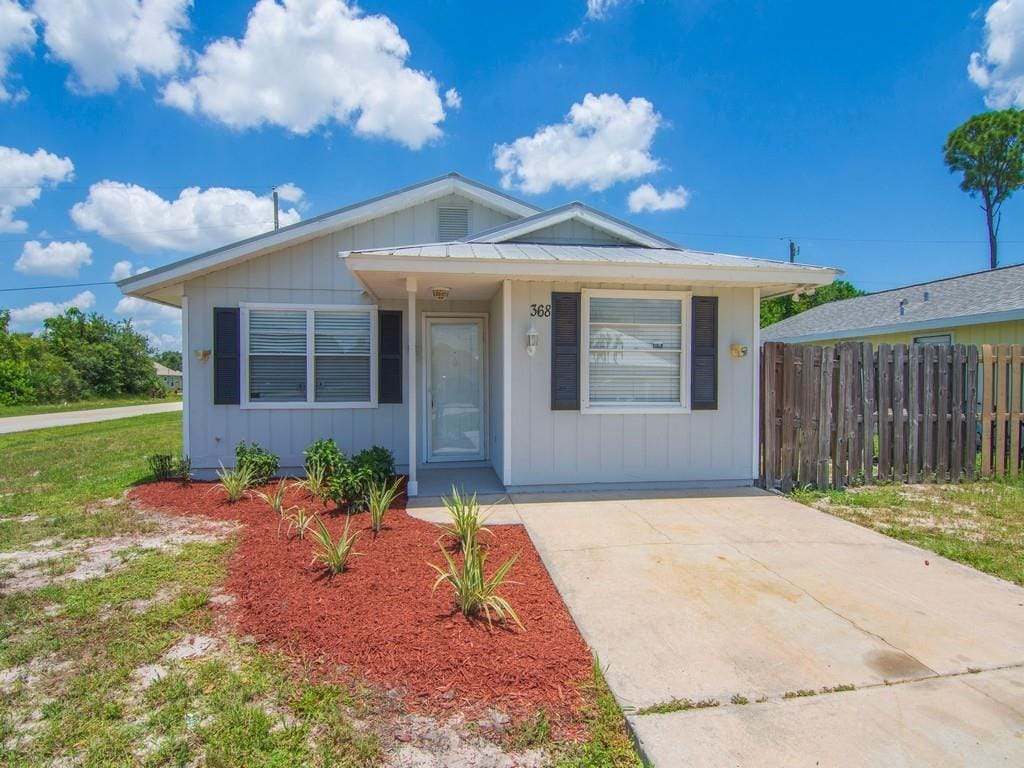 368 14th Place SW, Vero Beach, FL 32962 photo 1