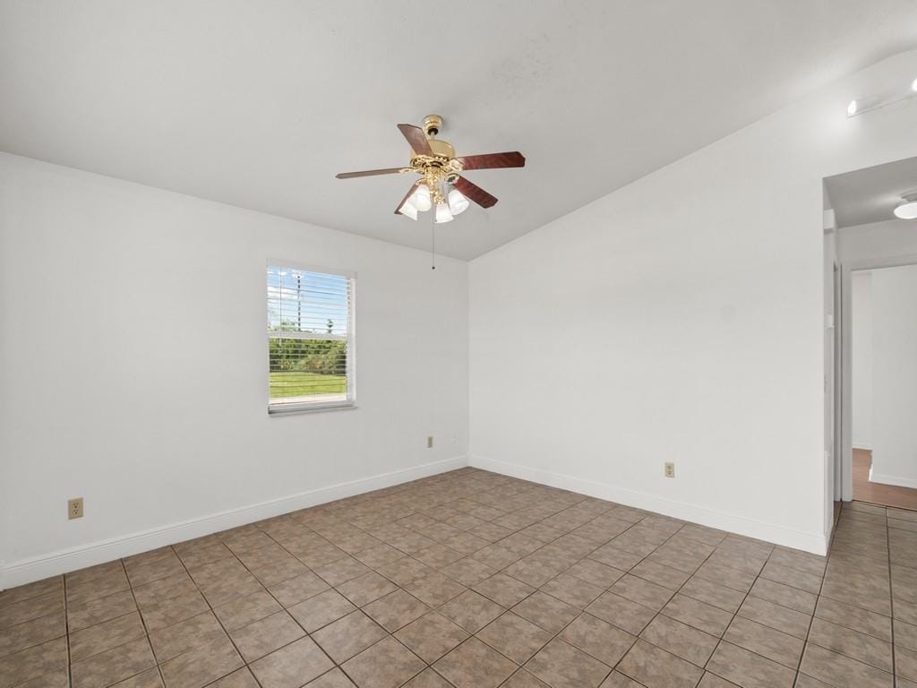 368 14th Place SW, Vero Beach, FL 32962 photo 8