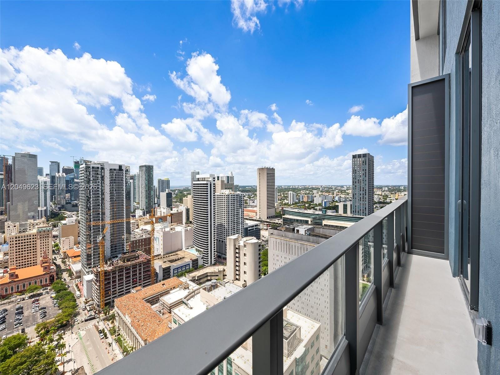 121 NE 5th Street 3703, Miami, FL 33132 photo 2