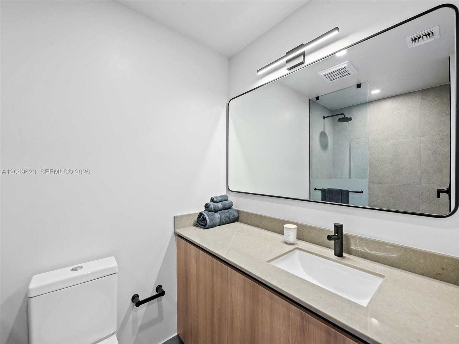 121 NE 5th Street 3703, Miami, FL 33132 photo 12