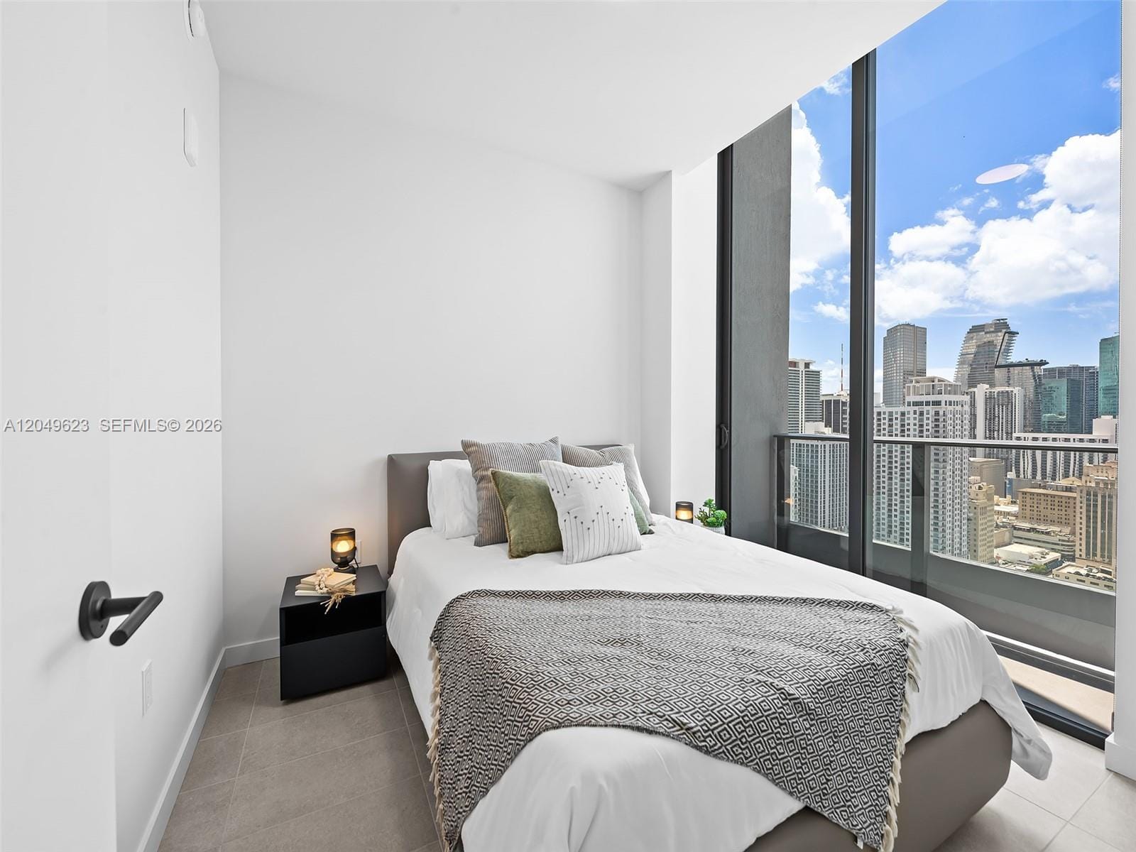 121 NE 5th Street 3703, Miami, FL 33132 photo 9