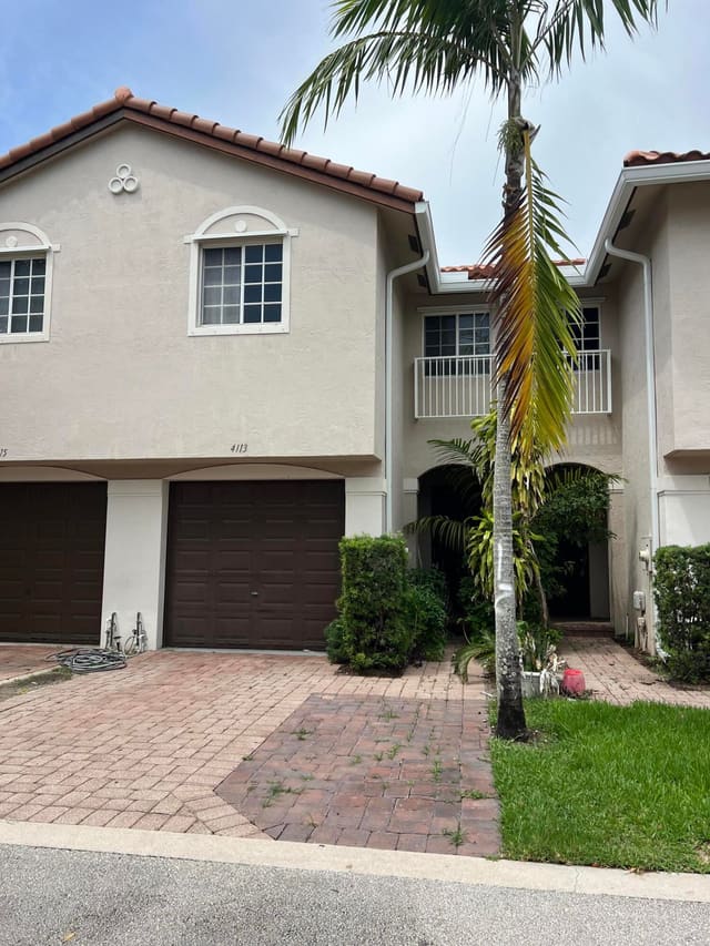 4113 Napoli Lake Drive, Mediterranea, Riviera Beach, FL