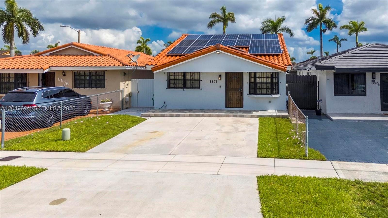 8871 NW 114th Street, Hialeah Gardens, FL 33018