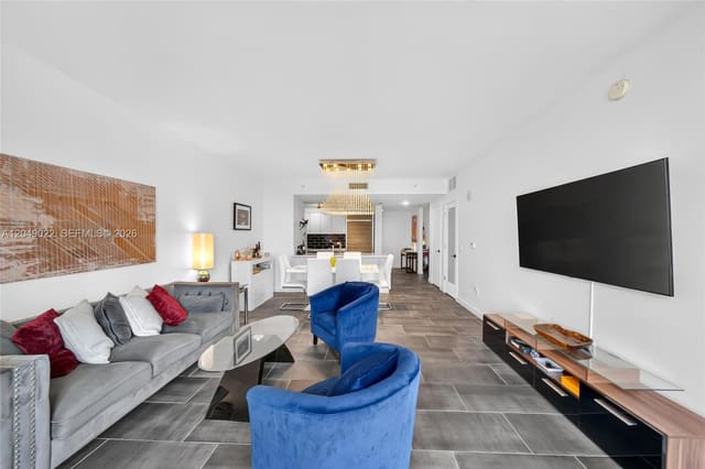 1100 S Miami Avenue 1603, Miami, FL 33130