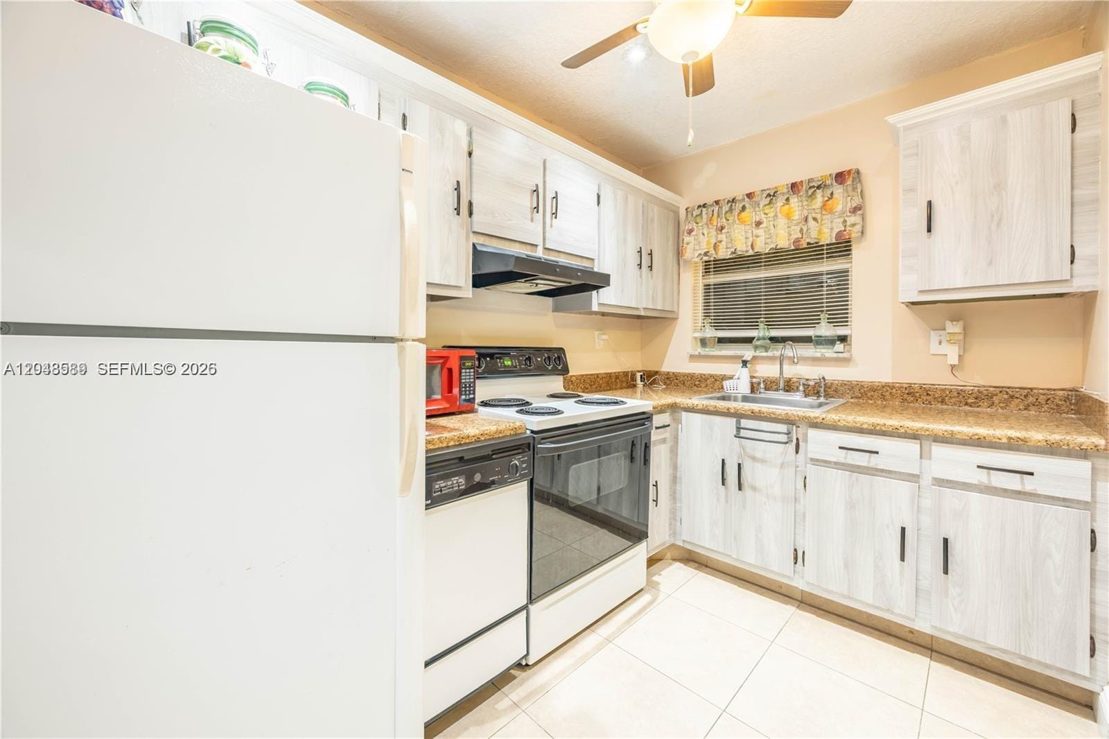 2811 N Pine Island Road 309, Sunrise, FL 33322 photo 4