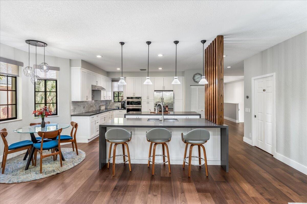 2802 Kinsington Circle 27-4 — photo 4