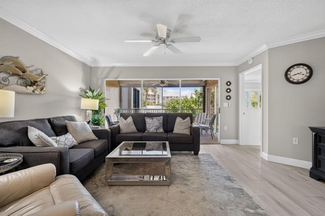 275 Palm Avenue D 203, Jupiter, FL 33477