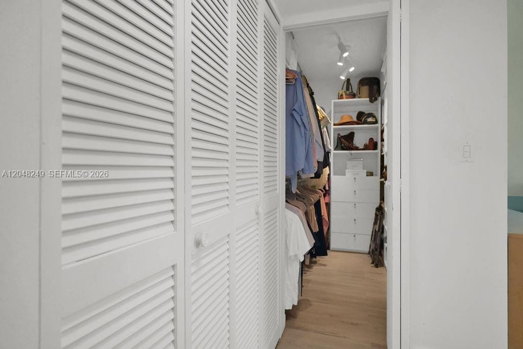 1901 Brickell Avenue B1512, Miami, FL 33129 photo 15