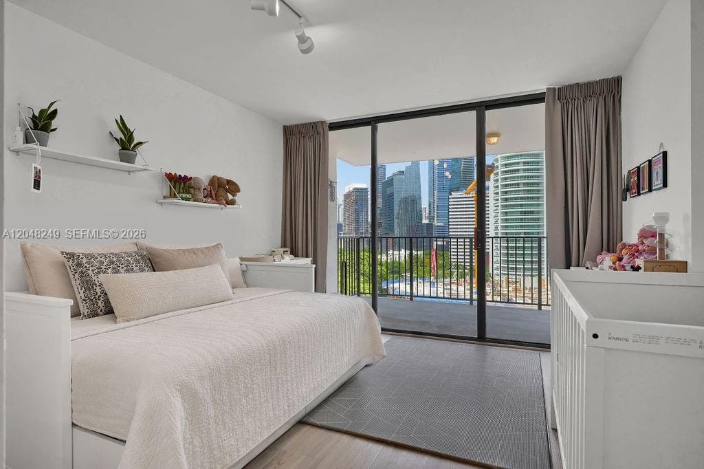 1901 Brickell Avenue B1512, Miami, FL 33129 photo 16