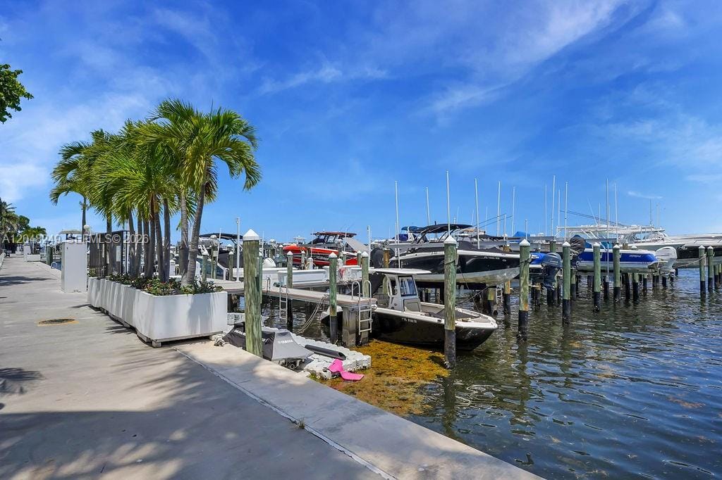 1901 Brickell Avenue B1512, Miami, FL 33129 photo 25