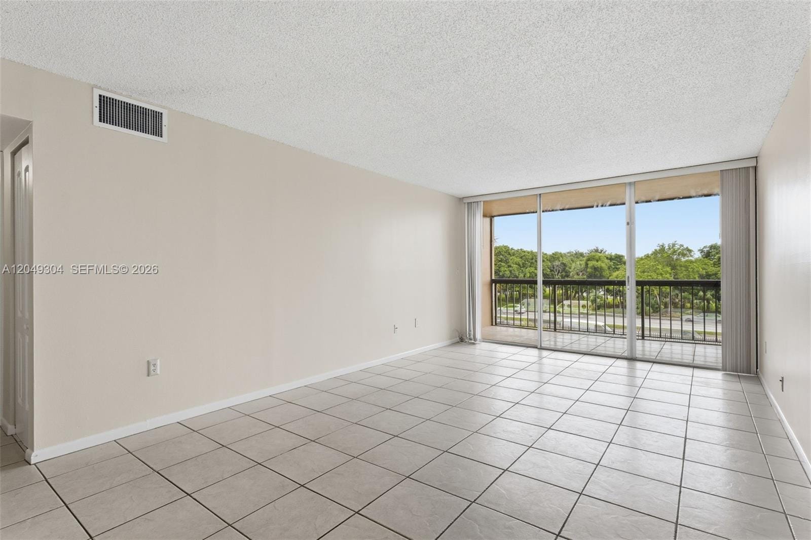 10425 SW 112th Avenue 302, Miami, FL 33176 photo 16