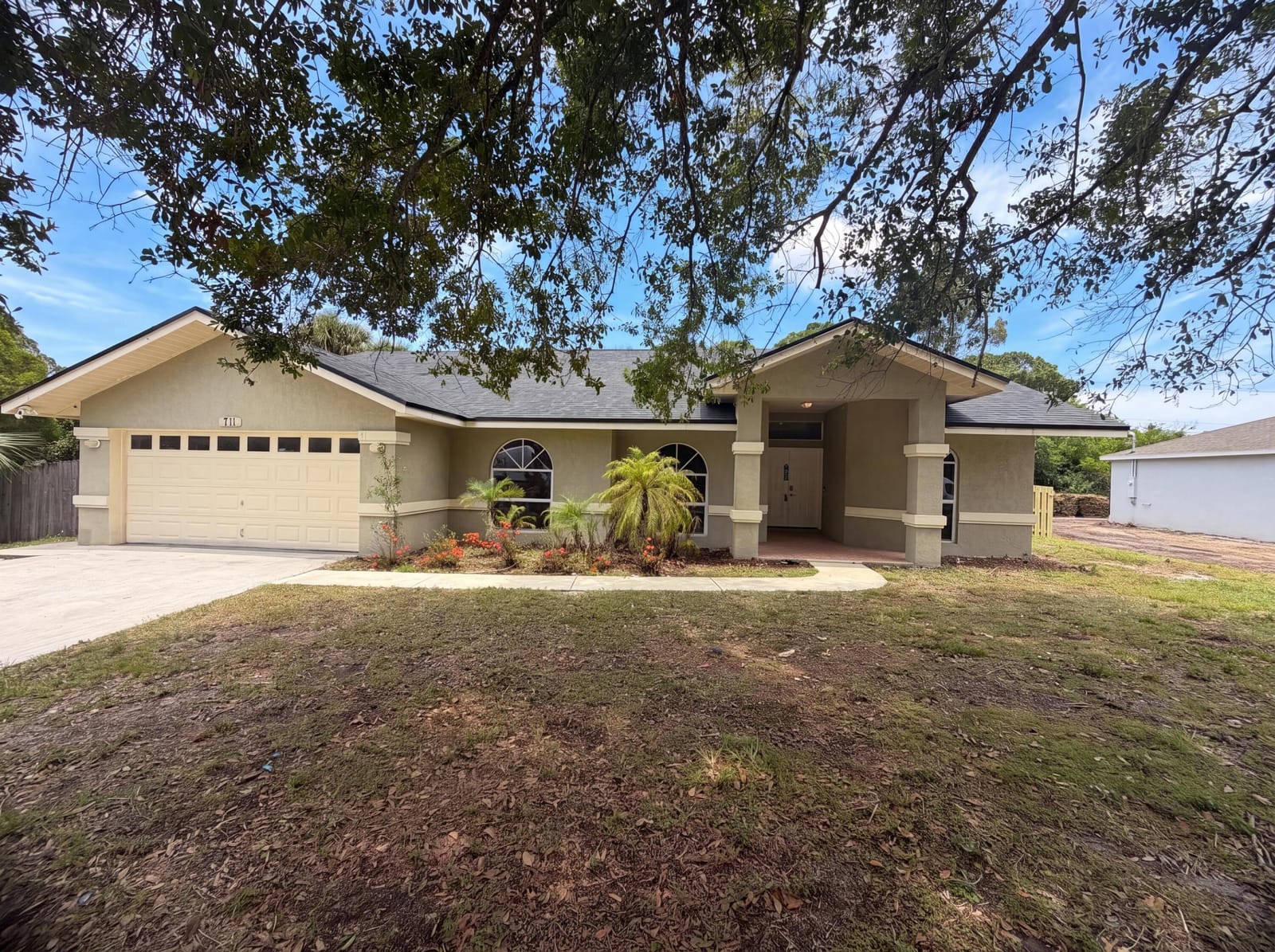 711 SE Celtic Avenue, Port St. Lucie, FL 34983