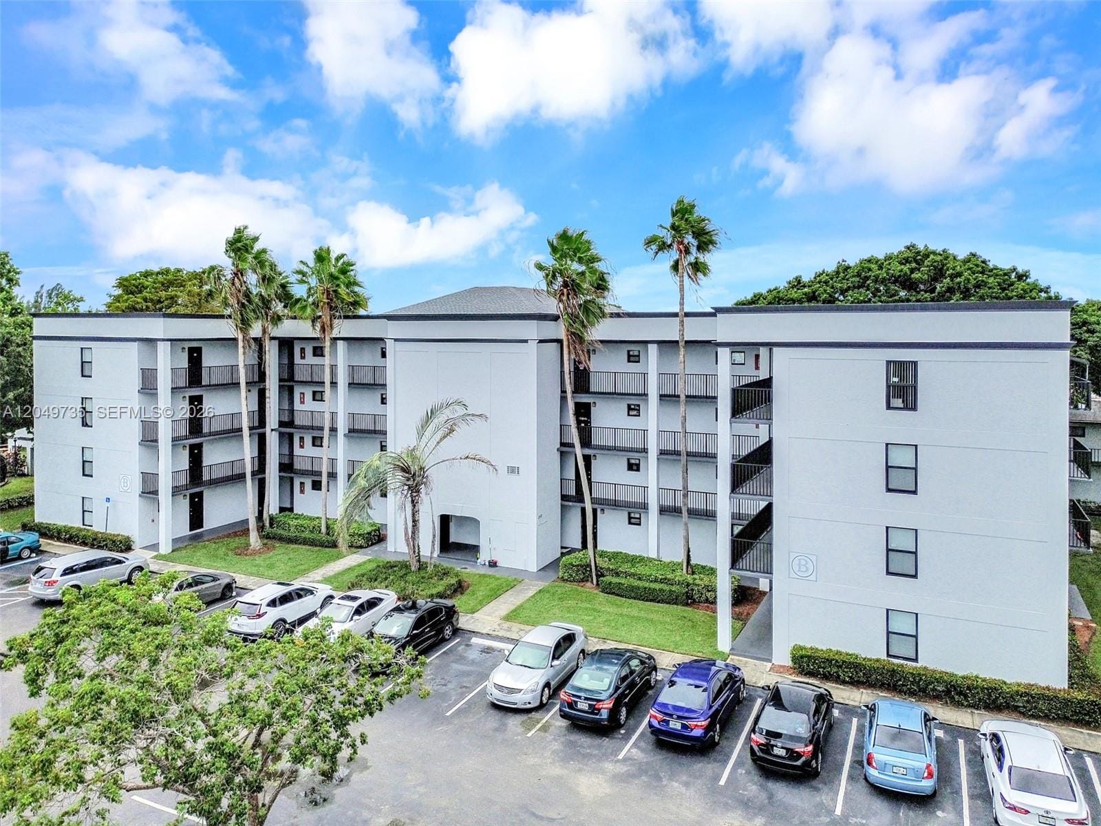 7550 Stirling Road B102, Davie, FL 33024