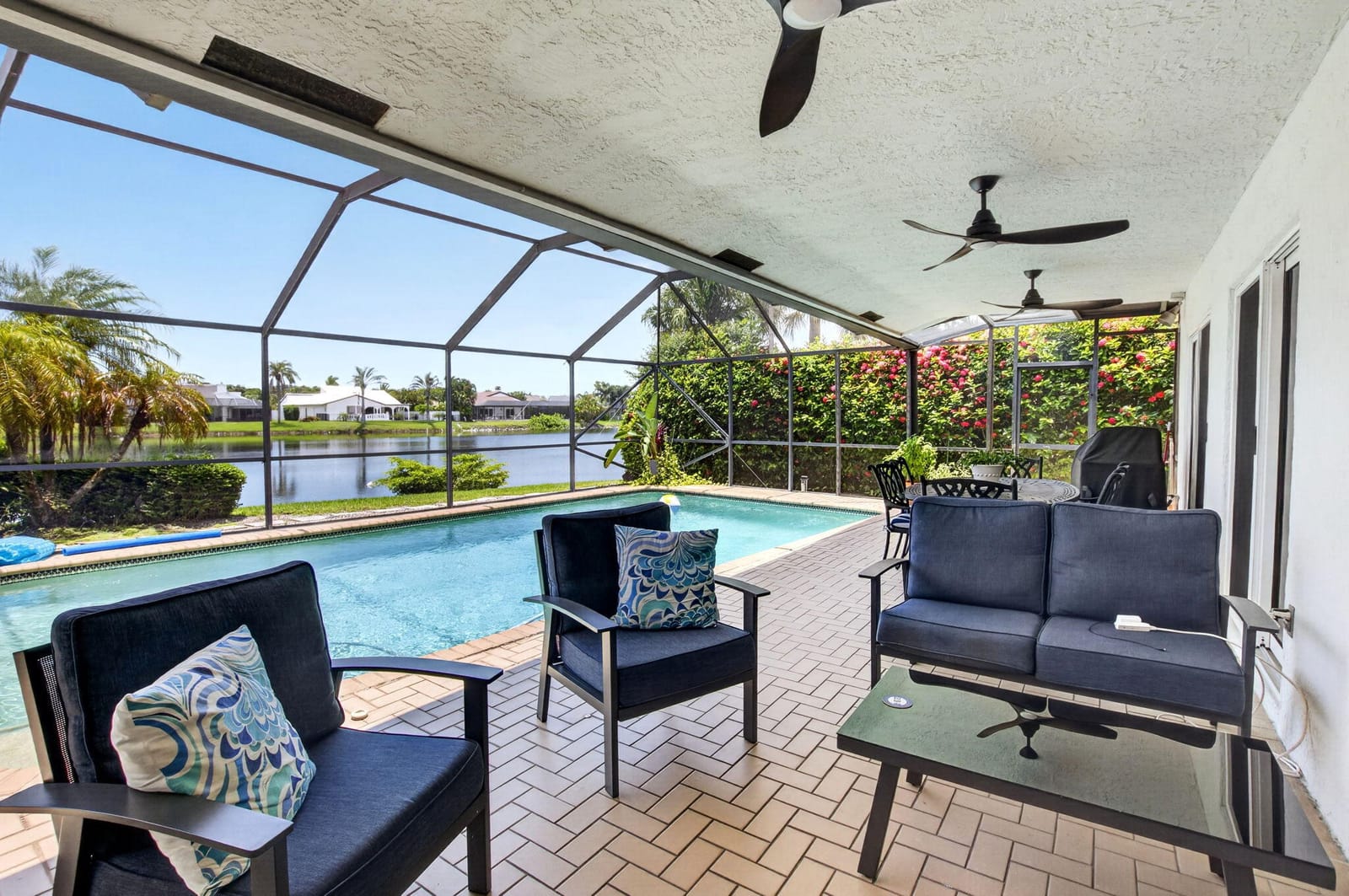 Pending home at 7082 NW 3rd Avenue, Boca Raton, FL 33487