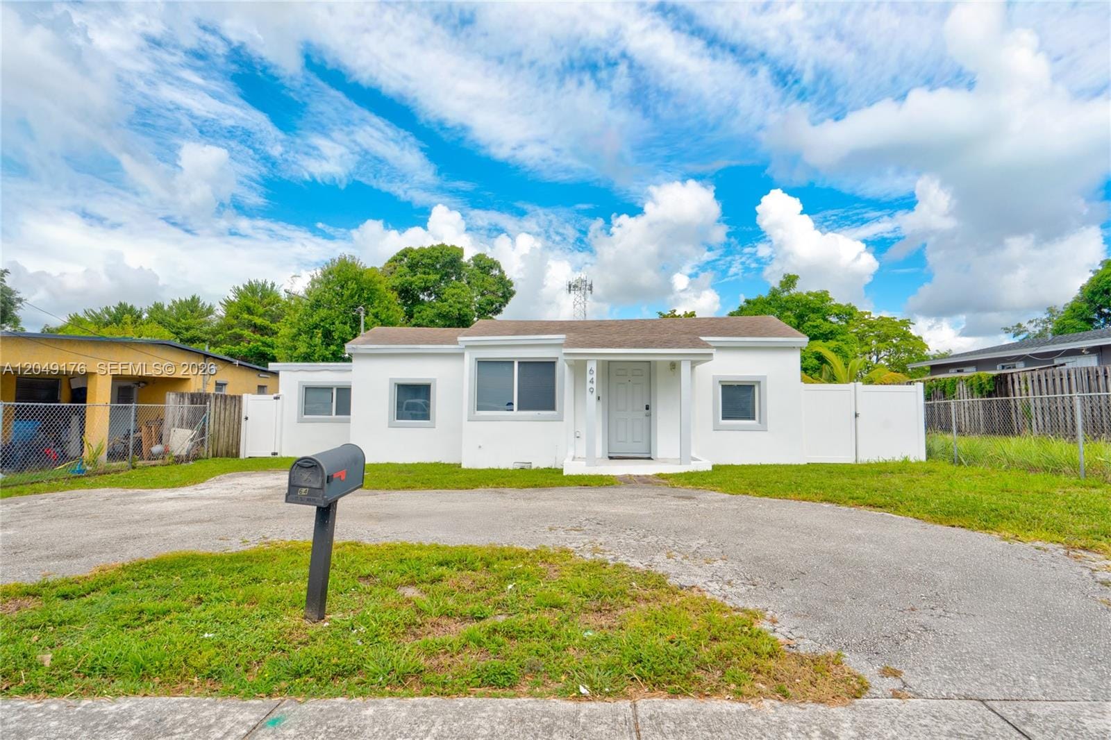 649 NW 24th Avenue, Fort Lauderdale, FL 33311