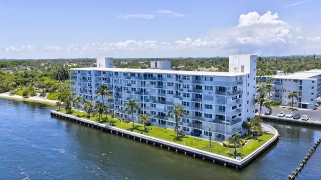 1536 SE 15th Court 704, Massachusetts, Deerfield Beach, FL