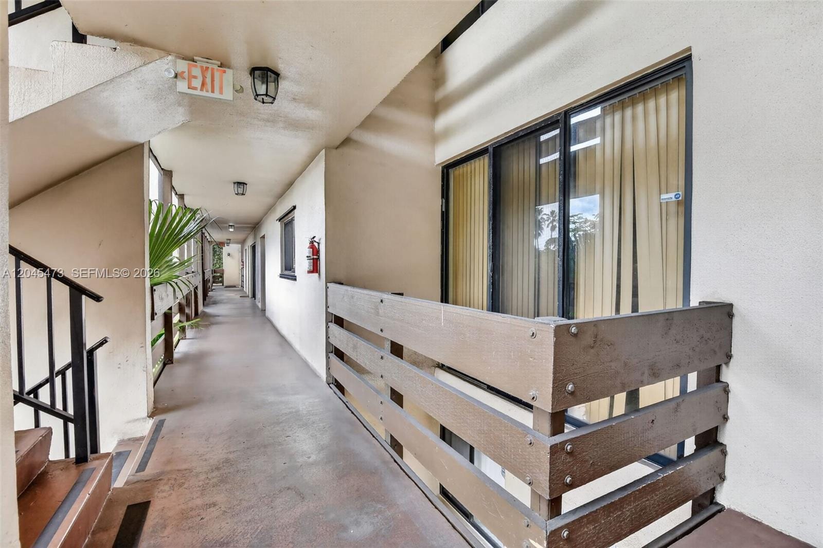 120 SW 96th Terrace 204 — photo 3