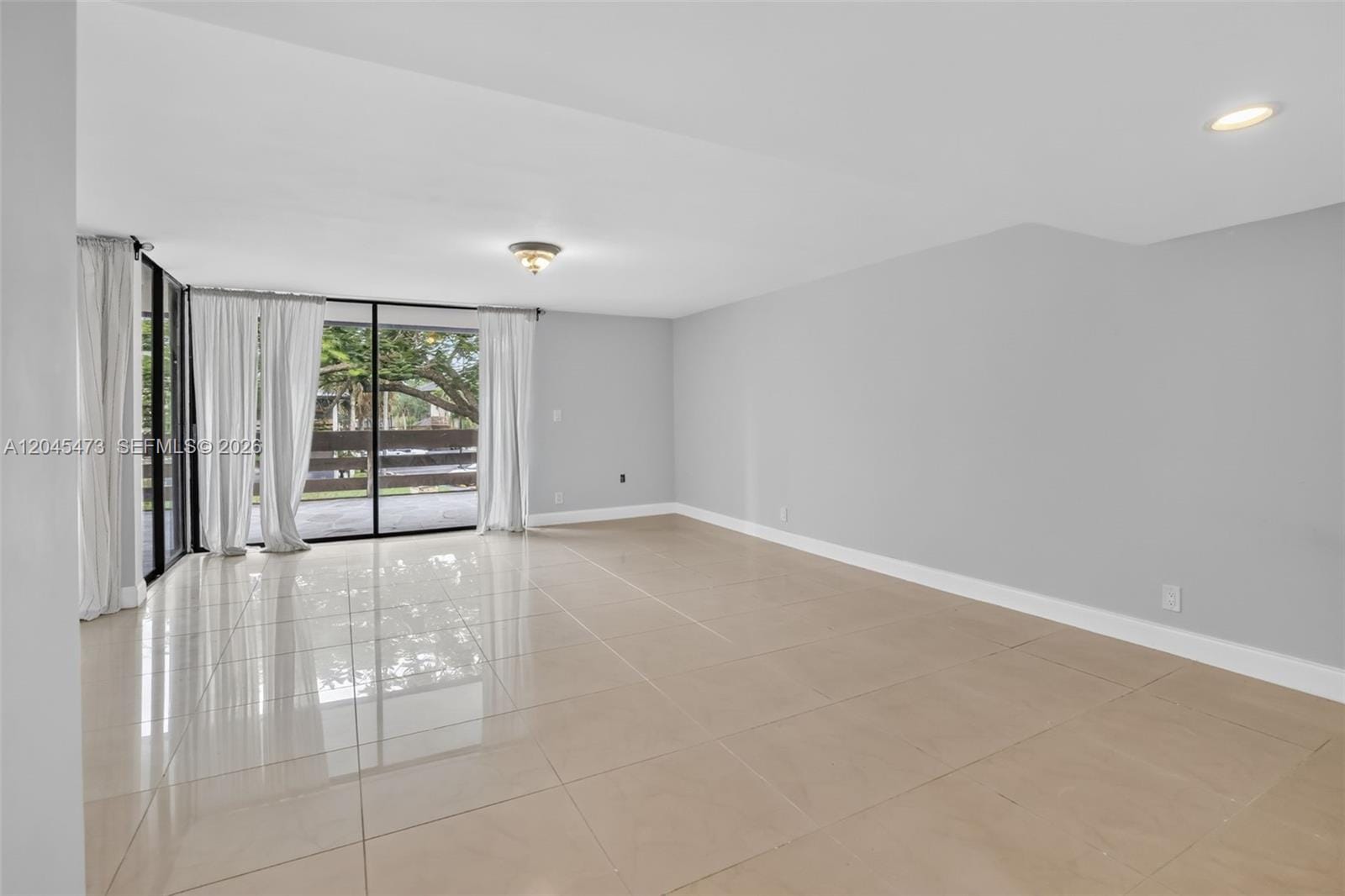 120 SW 96th Terrace 204 — photo 7