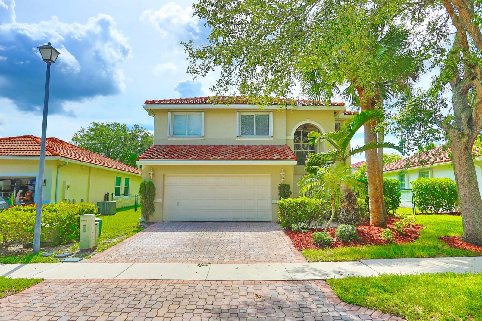5157 NW 122nd Avenue, Coral Springs, FL 33076 photo 2