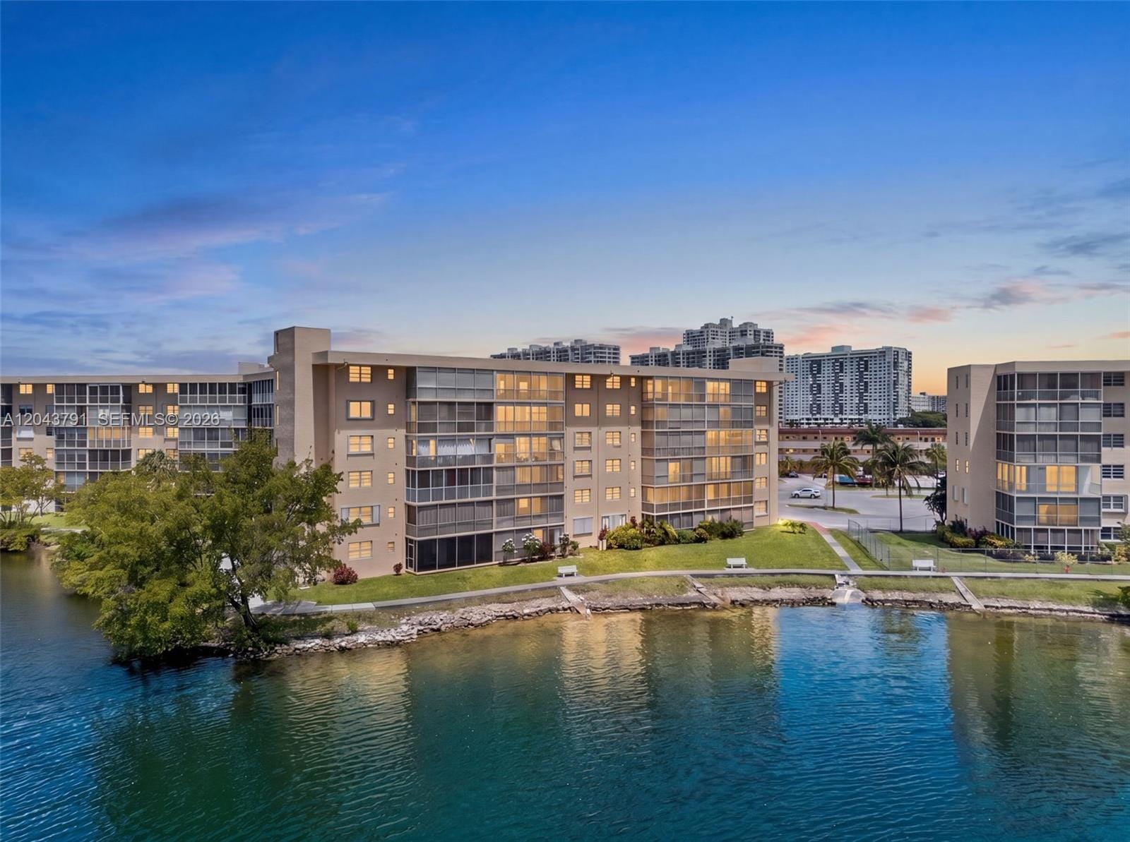 2930 Point East Drive E201, Aventura, FL 33160 photo 19