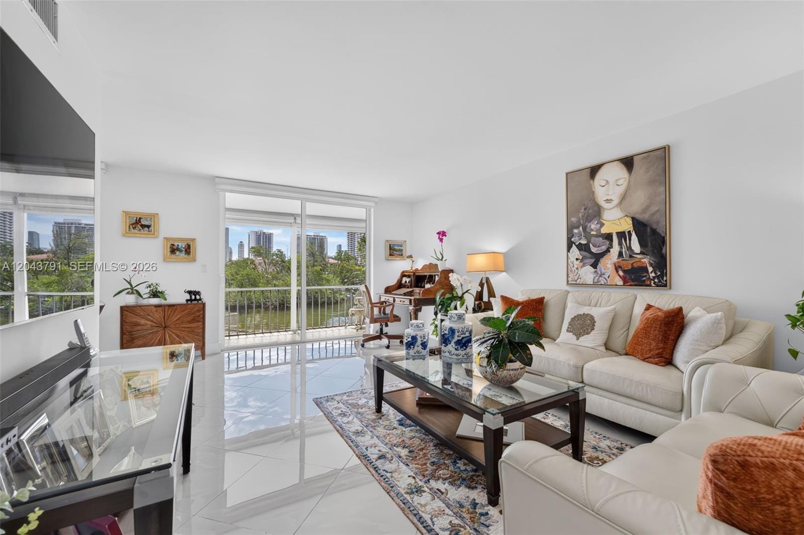 2930 Point East Drive E201, Aventura, FL 33160
