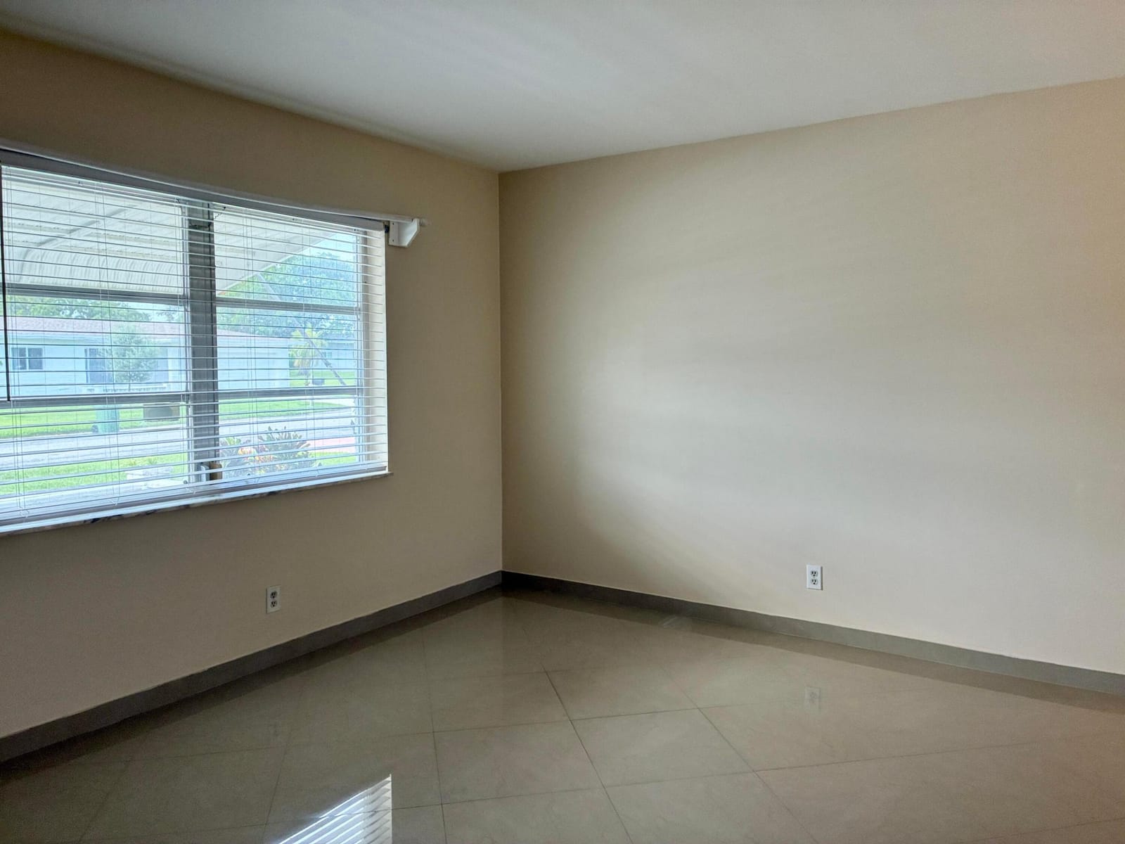 7470 NW 7th Place — photo 3