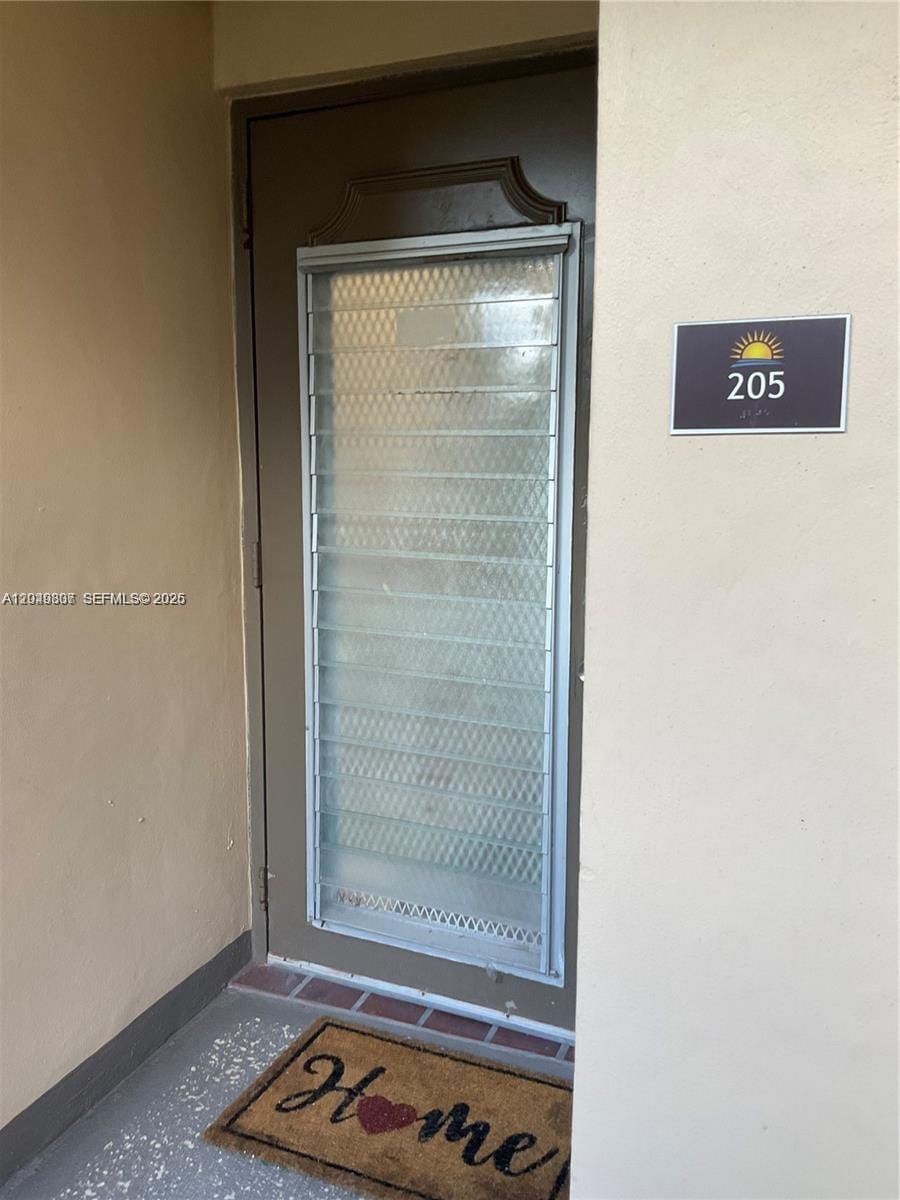 9201 Sunrise Lakes Boulevard 205 — photo 2