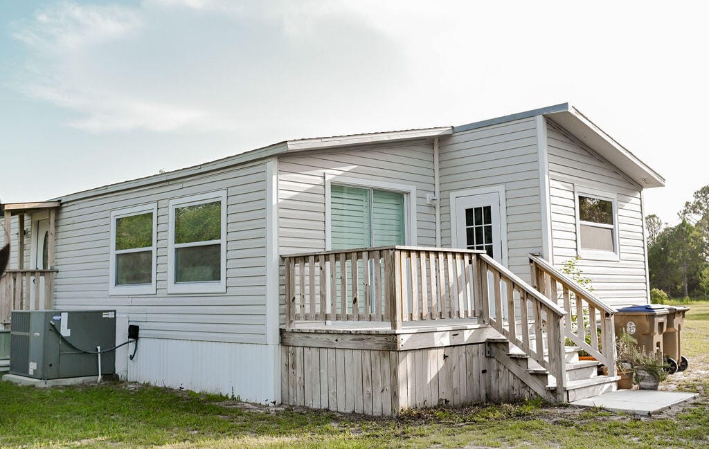 5820 E Tangerine Lane, Okeechobee, FL 34972