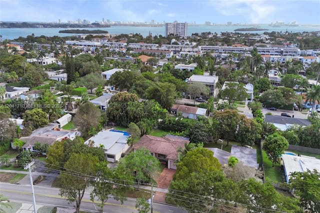 2070 Keystone Boulevard, Keystone Point, North Miami, FL