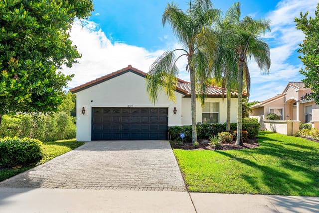 18724 Sea Turtle Lane, Boca Raton, FL 33498