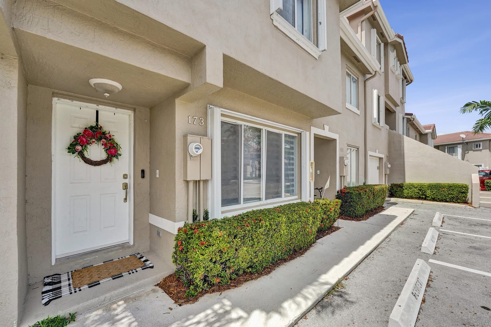 173 Riviera Circle — photo 2