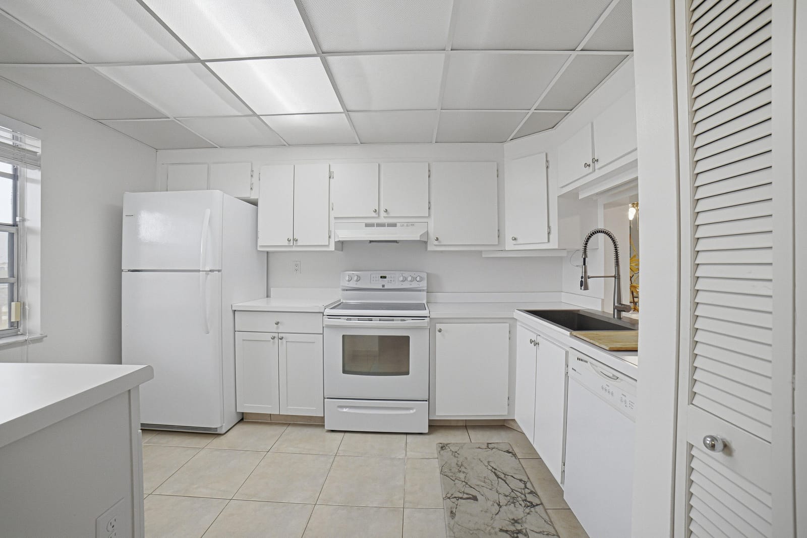 3940 Inverrary Boulevard 603-a — photo 4