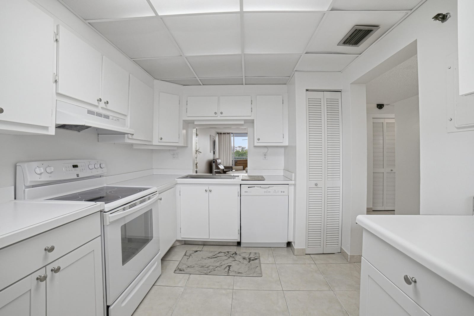 3940 Inverrary Boulevard 603-a — photo 5
