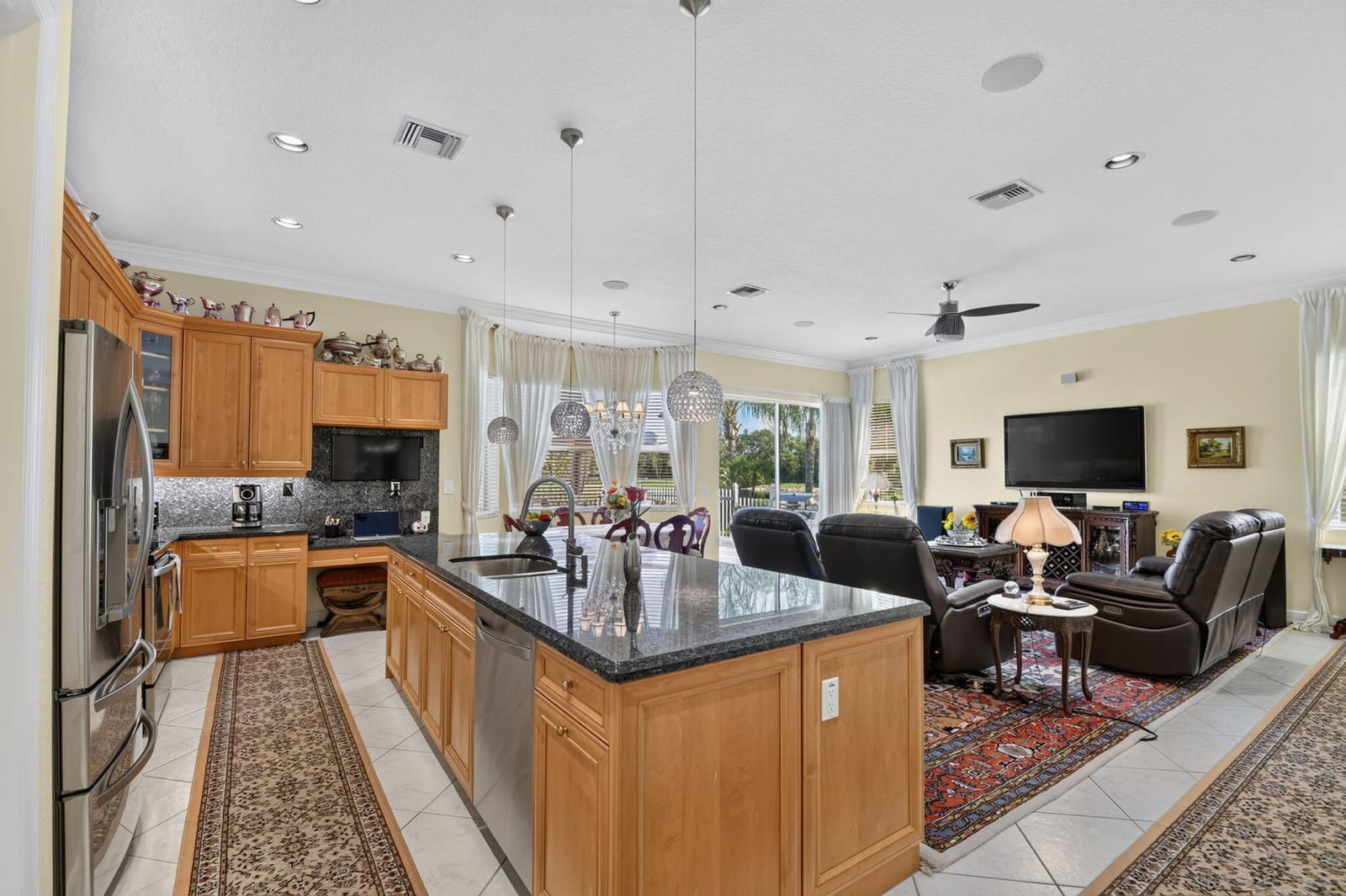 6655 Emalyn Court — photo 4