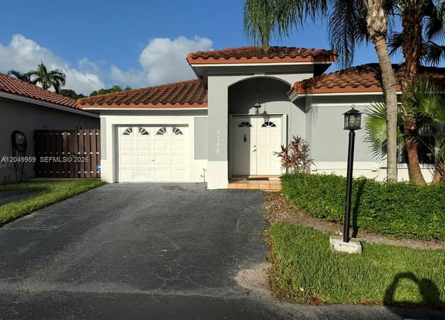 5758 NW 97th Place 0, Doral, FL 33178