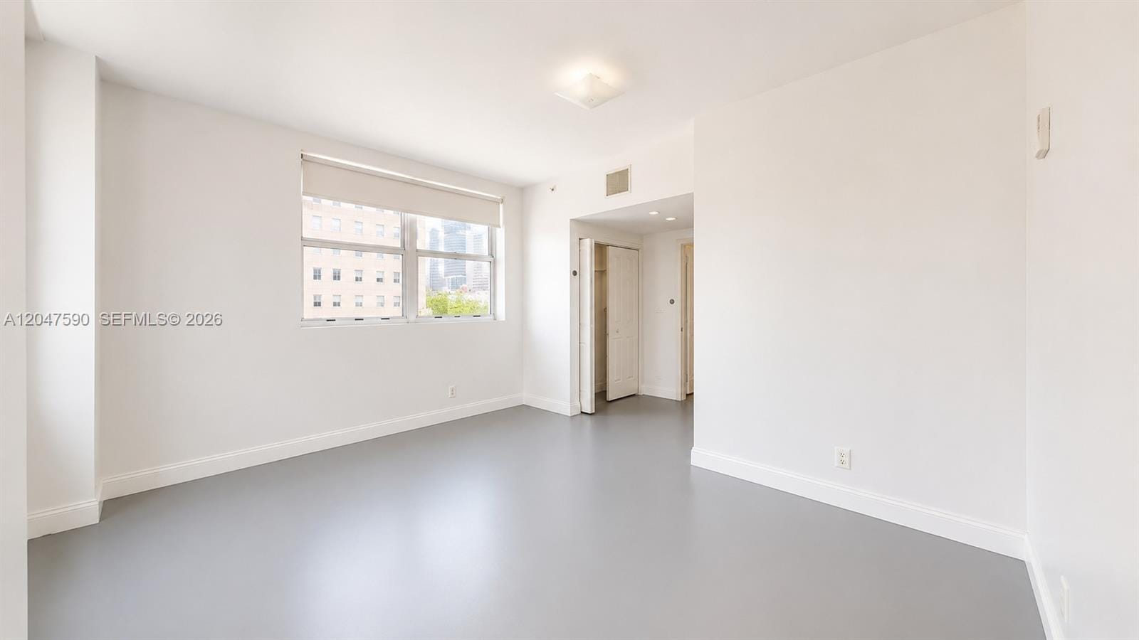 111 E Flagler Street 810 — photo 9