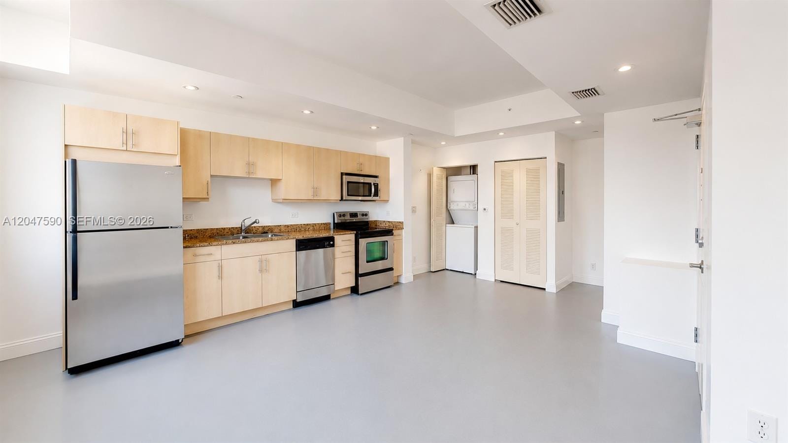 111 E Flagler Street 810, Miami, FL 33131