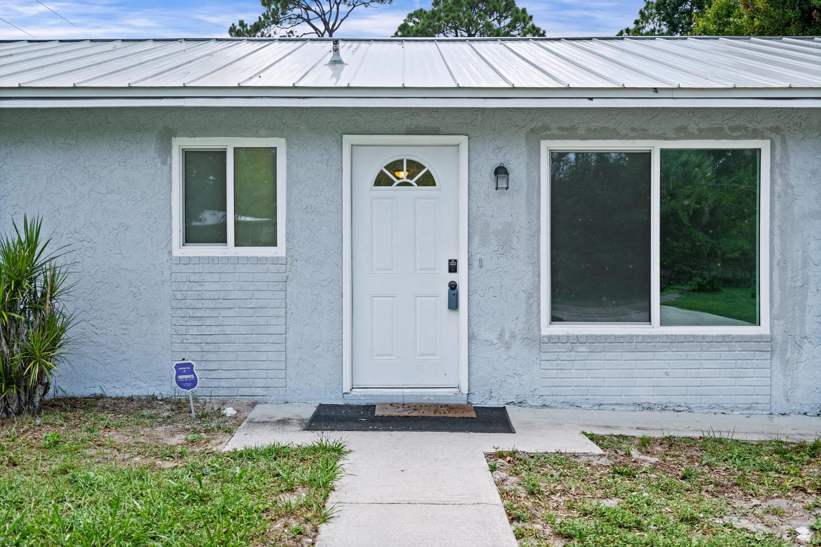 6505 Deleon Avenue, Fort Pierce, FL 34951 photo 2
