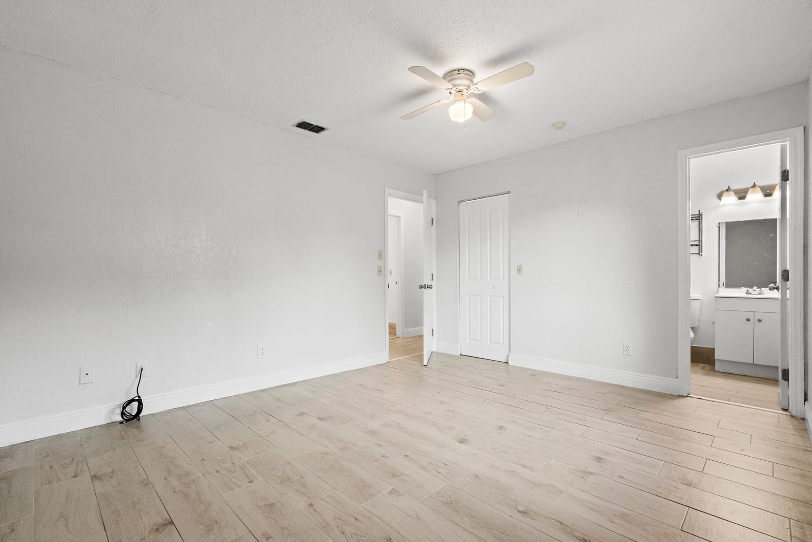 6505 Deleon Avenue, Fort Pierce, FL 34951 photo 17