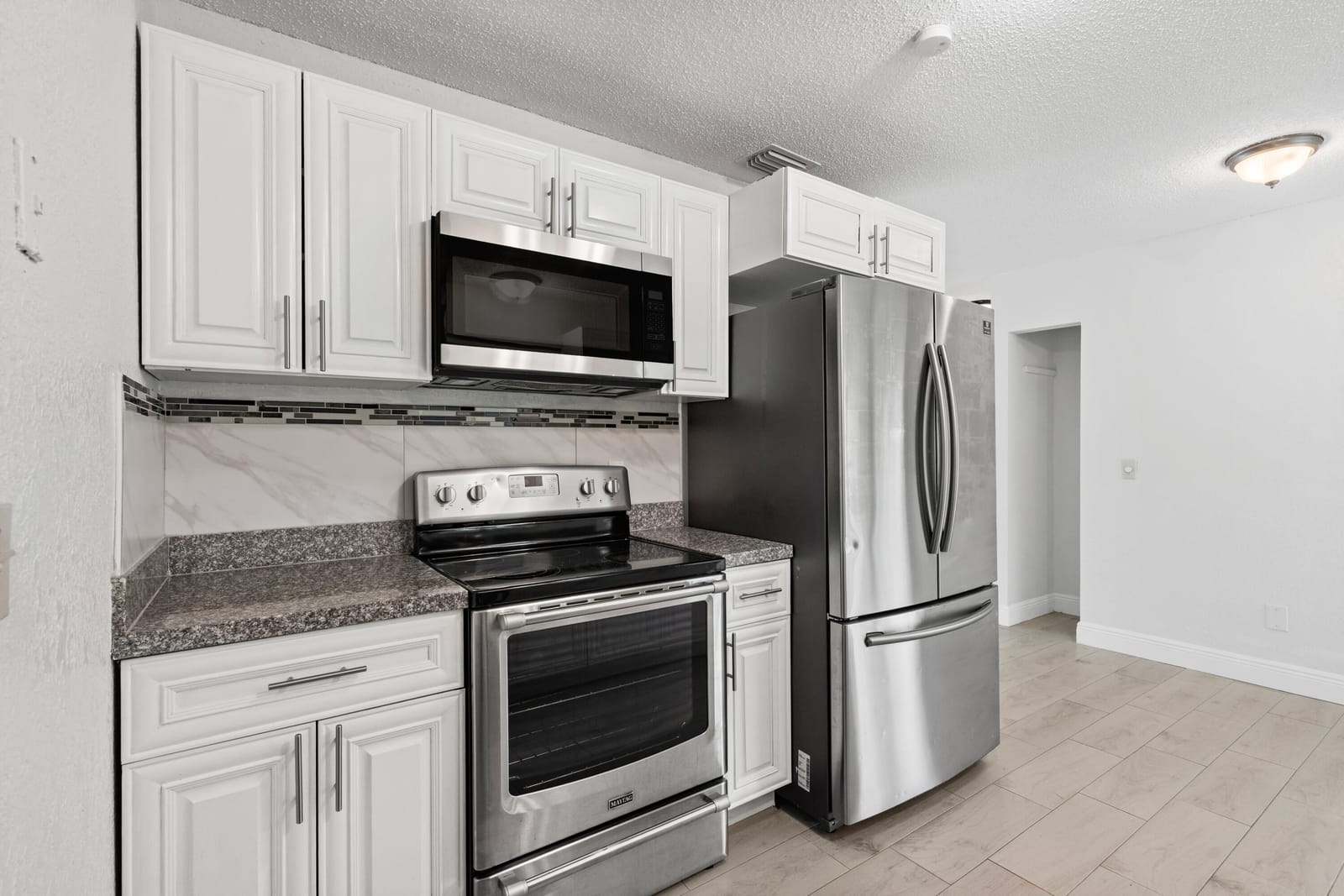 6505 Deleon Avenue, Fort Pierce, FL 34951 photo 10