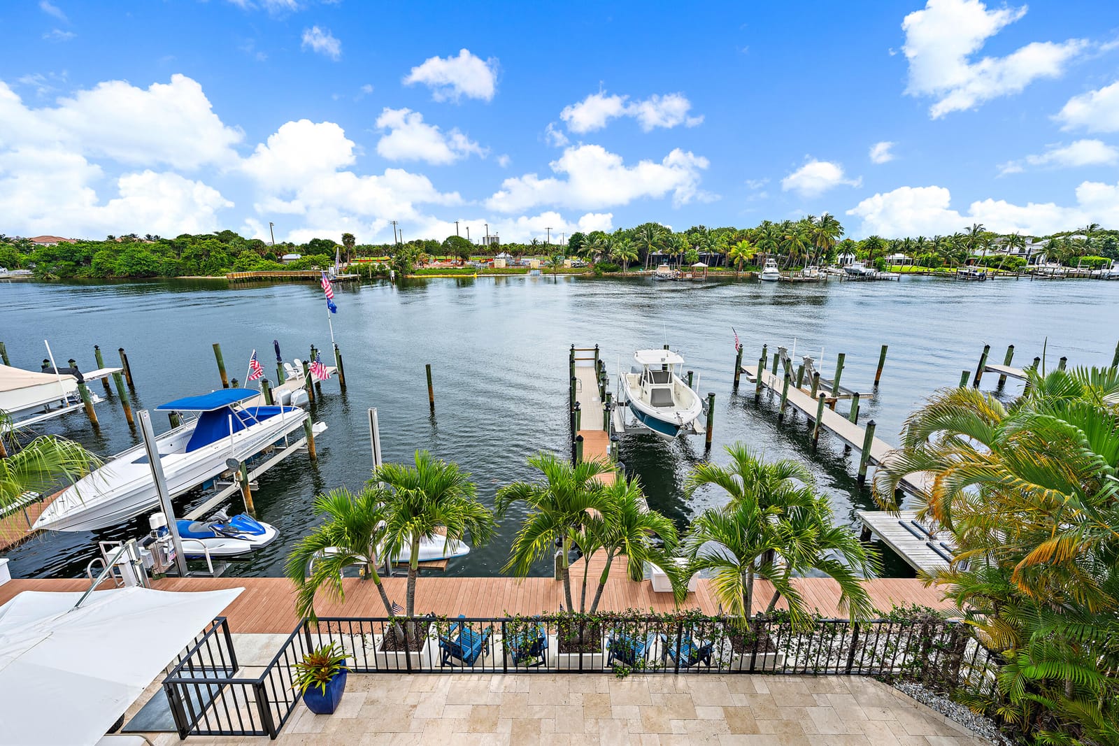 13348 Mangrove Isle Drive — photo 5