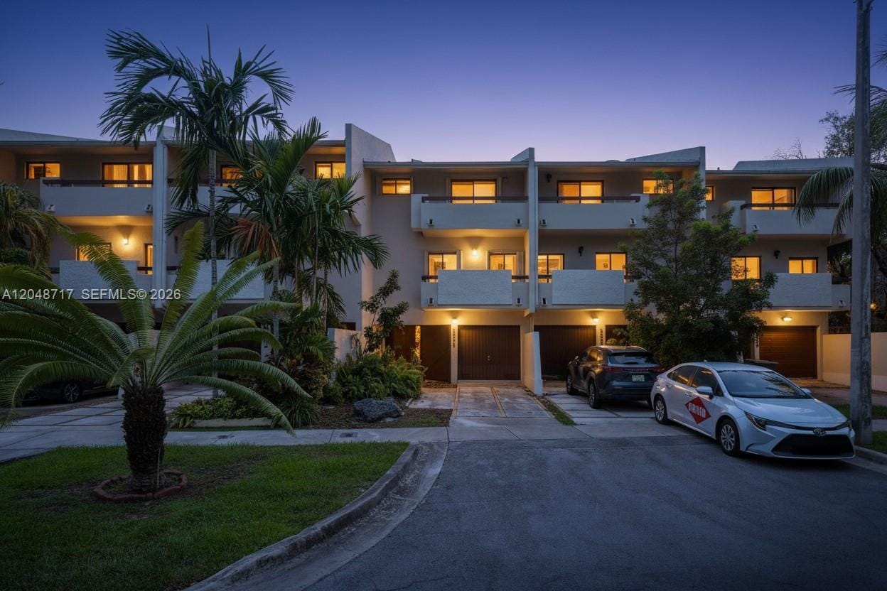 2525 NE 135th Street, North Miami, FL 33181