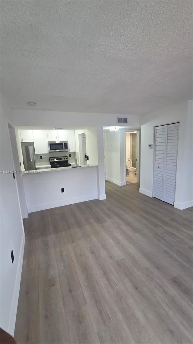 7125 NW 186th Street B201, Hialeah, FL 33015